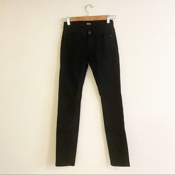 Bdg mid rise cigarette ankle black jeans size 25 - Picture 2 of 7
